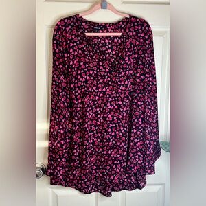 Torrid Heart Patterned Shirt size 4X